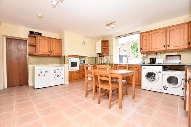 120, Street Lane, Morley photo 4