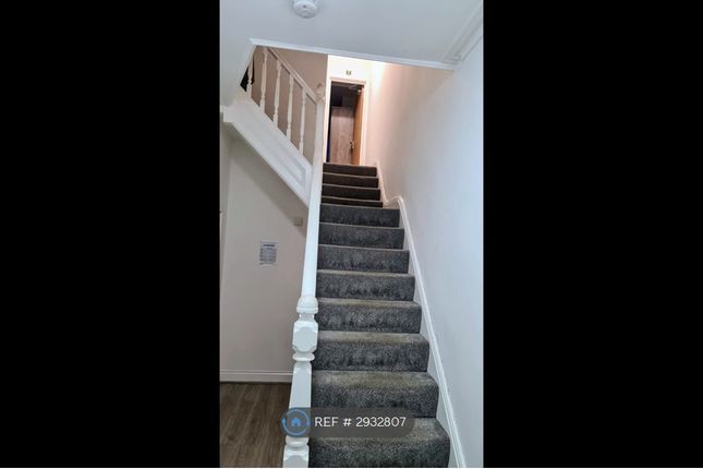 Mount Road, Birkenhead photo 5