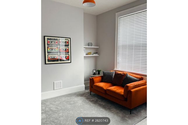 Flat, Bath St, Brighton photo 3