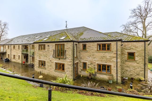 Thumbnail Flat for sale in Holme Valley Court, Holmfirth