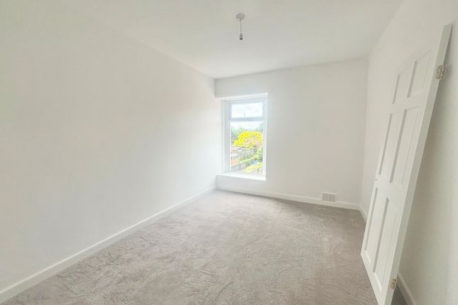 113, Loughor Road, Swansea photo 3