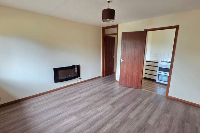 2, Wetherby Way, Peterborough photo 4