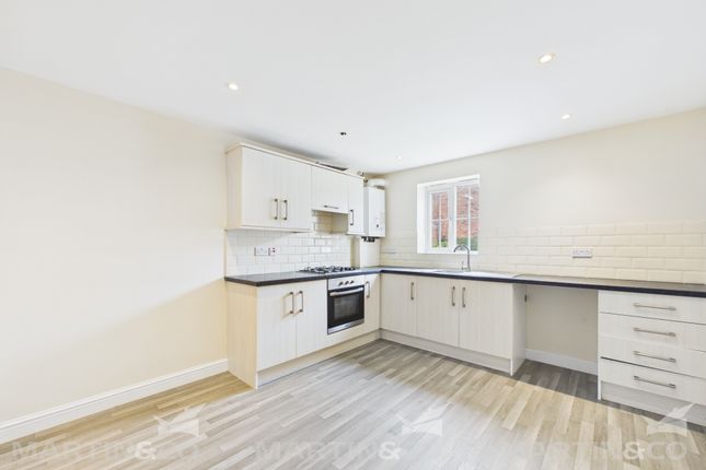 11, Mallard Court, Doncaster photo 2