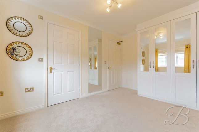 Flat for sale in Sapphire Street, Mansfield