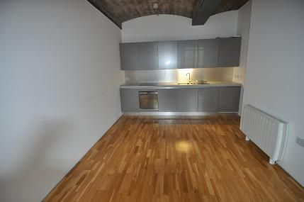 Apartment 302, Silk Warehouse, Lilycroft Road, Bradford photo 2