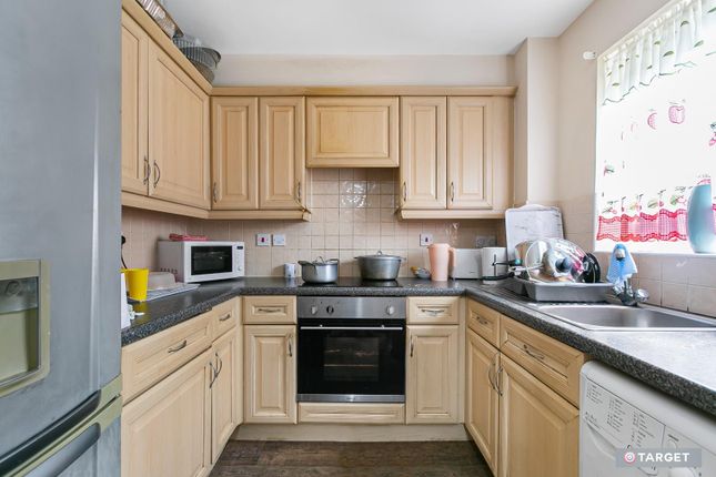 20, Pentland Close, London photo 2