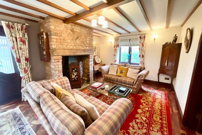 The Lodge, Stafford photo 2