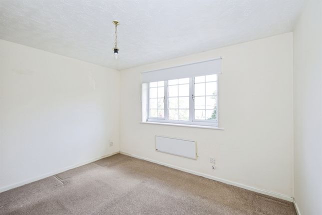 75, Ebourne Close, Kenilworth photo 4