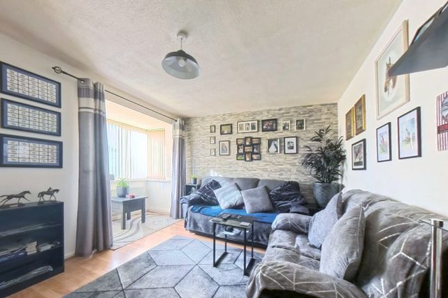 7, Euston Court, Sunderland photo 3