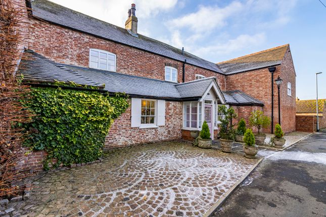 Country house for sale in Church Lane, Nottingham