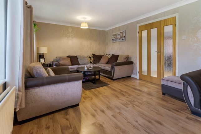 6, Netherby Rise, Darlington photo 4