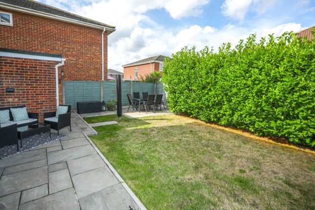 14, Walmer Way, Kent photo 4