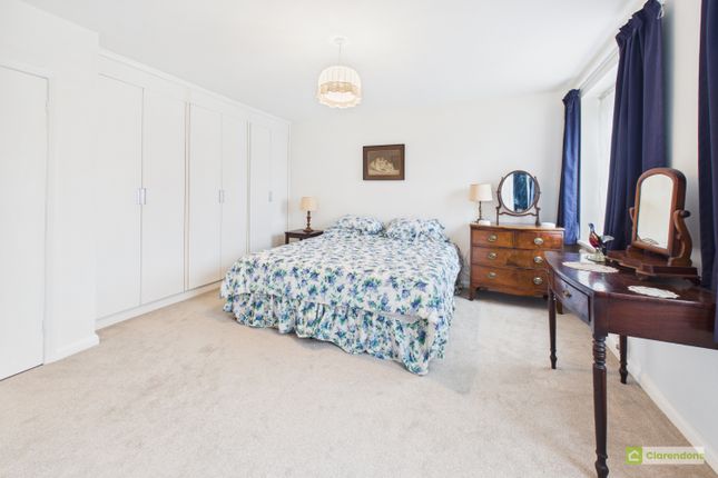 Compton Lodge, Eastbourne photo 4