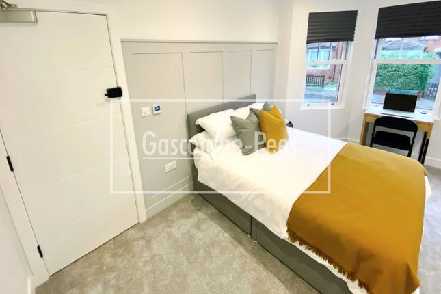 Room A, Aldershot photo 2