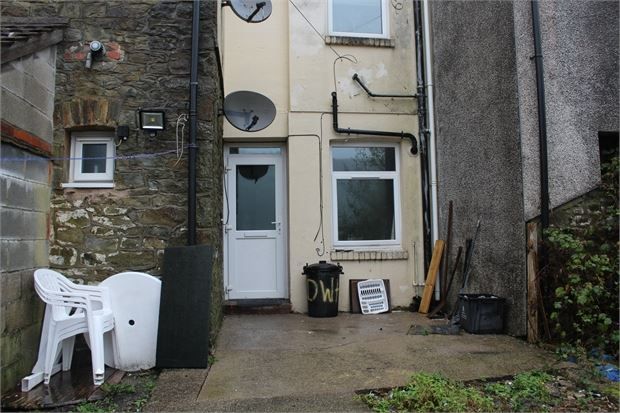 Thumbnail Studio to rent in Marian Street, Clydach Vale, Tonypandy, Rct.