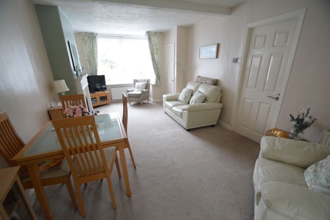 28, Bower Terrace, Droylsden photo 5