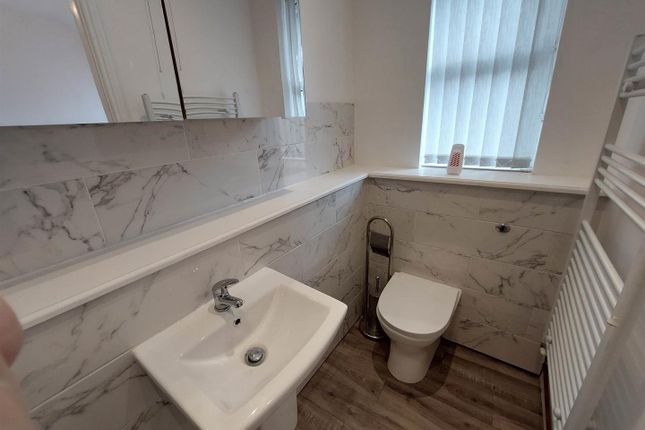 Flat 4, 371, Gillott Road, Birmingham photo 3
