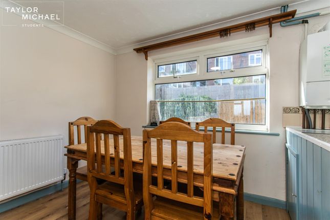 Slinfold Close, Brighton photo 4