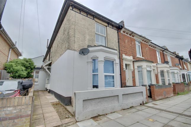 Thumbnail Flat for sale in Alverstone Road, Southsea