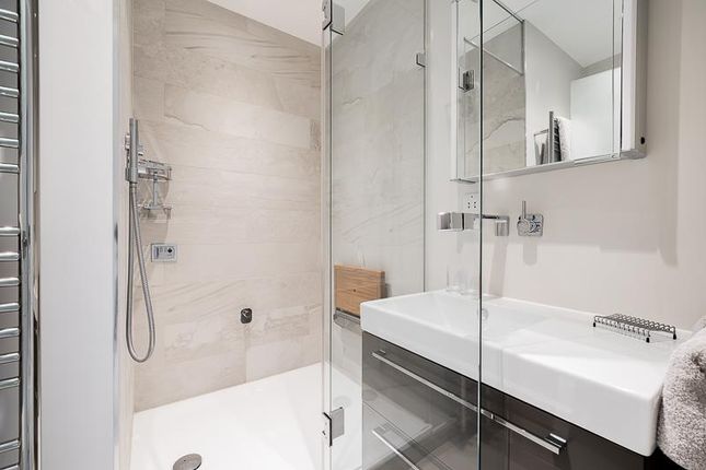Flat 27, Manor House Court W9 2Pz-7-Low-Res.Jpg