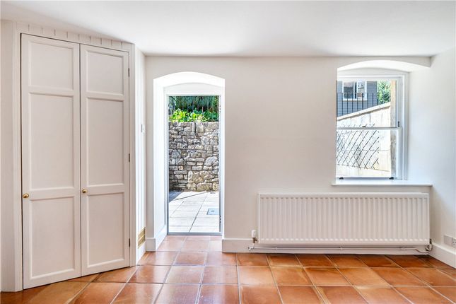 18, Prior Park Road, Somerset photo 2