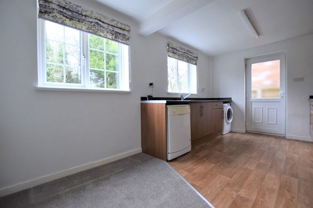 3, Box Tree Mews, Macclesfield photo 5