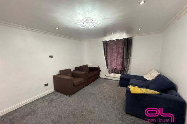 7, Lowther Street, Bolton photo 2