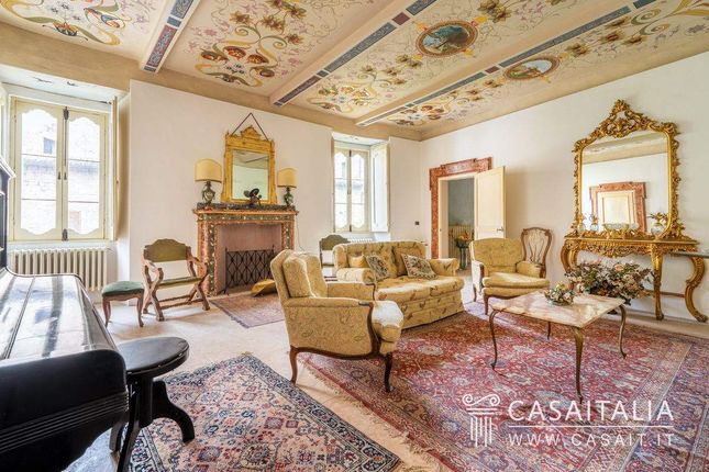 Thumbnail Villa for sale in Spello, Umbria, Italy