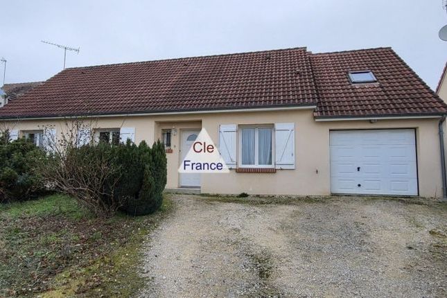 Detached house for sale in Vendome, Centre, 41100, France