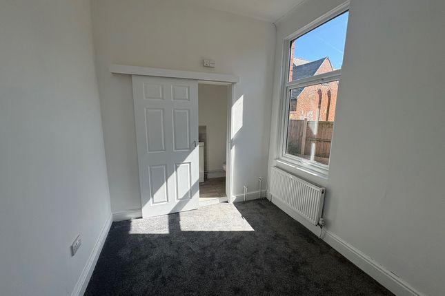 1, Sutton-in-Ashfield photo 2