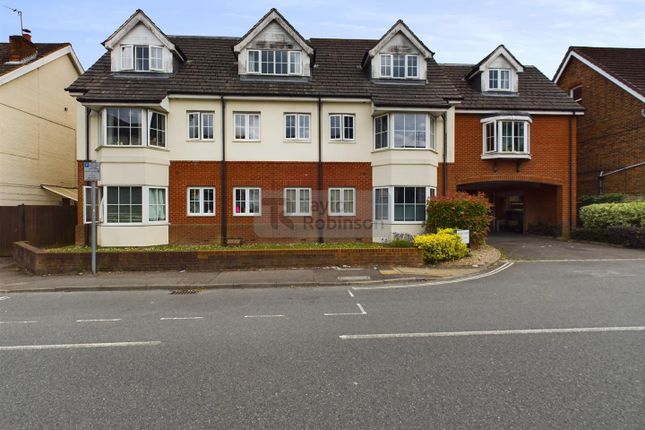 Thumbnail Flat for sale in Grove Court, Crawley