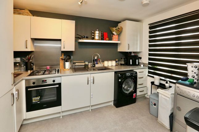 87, Glassfield Road, Whiteley photo 4