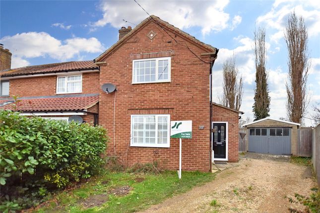 End terrace house for sale in Oxford Crescent, Didcot