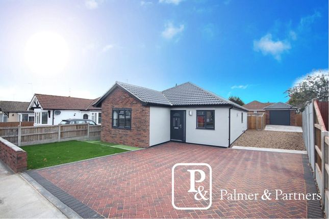 Thumbnail Bungalow for sale in Hillside Crescent, Holland-On-Sea, Clacton-On-Sea, Essex