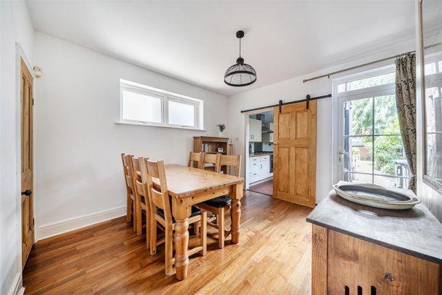 15, Albert Road, Radcliffe on Trent photo 4