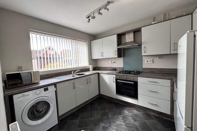 45, Rotherham photo 2