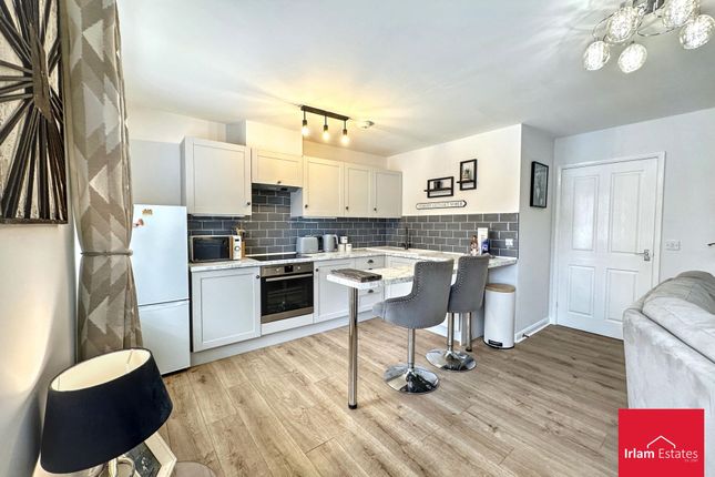 Apt 3, Ashcroft Court, Manchester photo 4