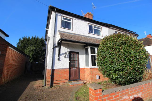 Thumbnail Maisonette for sale in Percy Road, Guildford