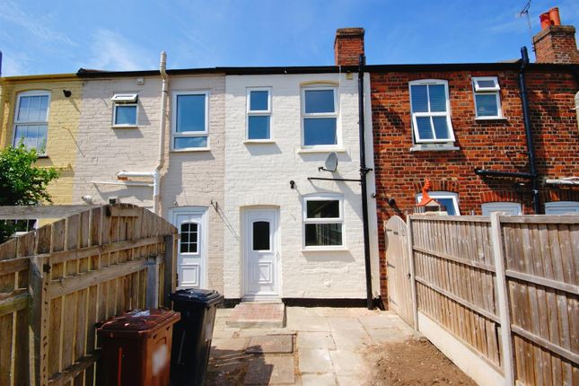 Terraced house for sale in Carlton Street, Lincoln