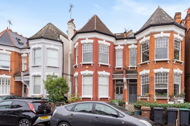 Thumbnail Flat to rent in Elder Avenue, London