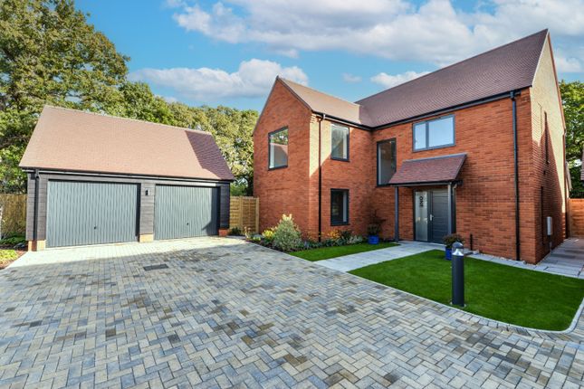 Thumbnail Detached house for sale in Woodhouse Gardens, New Milton
