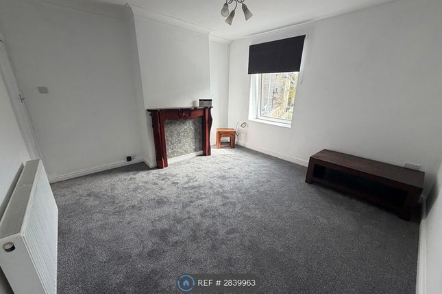 B Oakworth Road, Keighley photo 3