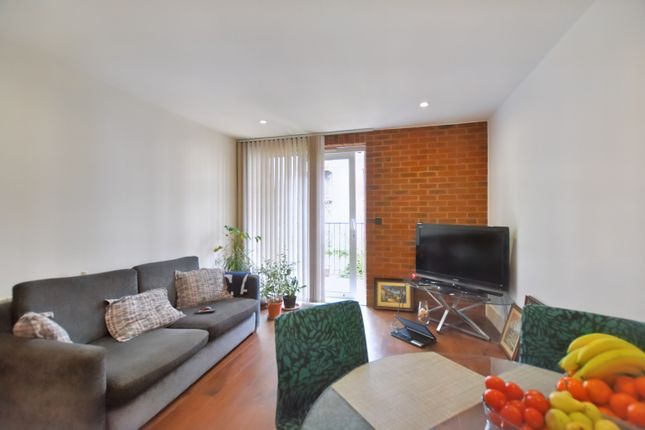 Thumbnail Flat to rent in No 1 Street, London