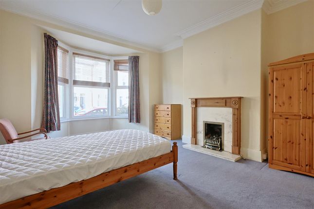 45, Sandringham Road, Newcastle upon Tyne photo 4