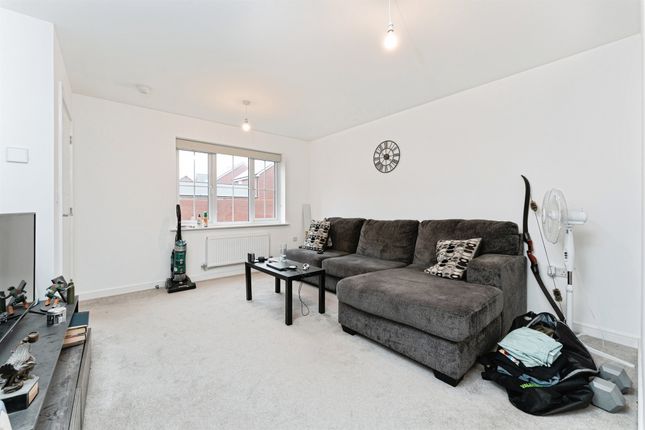 6, Osbourne Way, Bury St. Edmunds photo 4