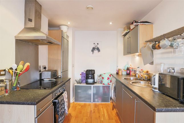 Flat for sale in Gotts Road, Leeds