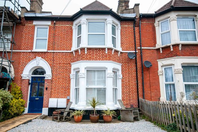Thumbnail Flat to rent in 81A Greenvale Road, Eltham, London