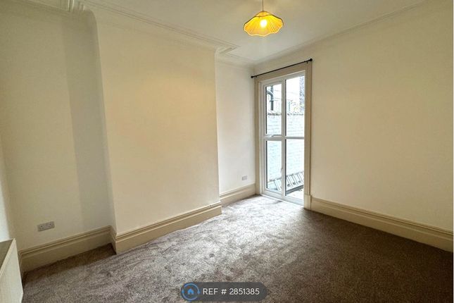 Ground Floor Flat, Poplar Avenue, Blackpool photo 4
