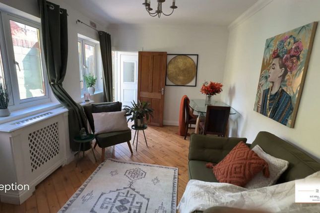Flat 2, 18 Oxford Road, Canterbury photo 2