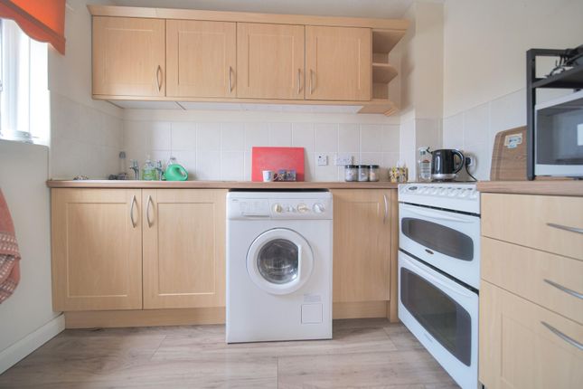 Flat 66, Wharf Court, Spa Road, Melksham photo 2